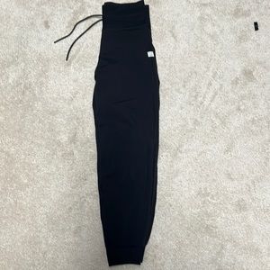 Women’s VUORI Black Legging/Joggers - XS